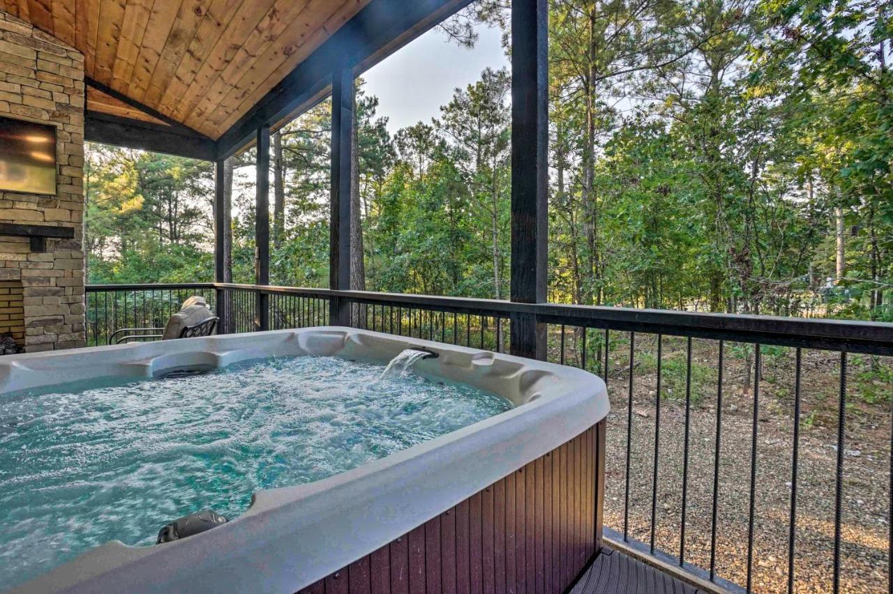 Modern Cabin With Hot Tub And Panoramic Views! Villa โบรคเคนโบว์ ภายนอก รูปภาพ